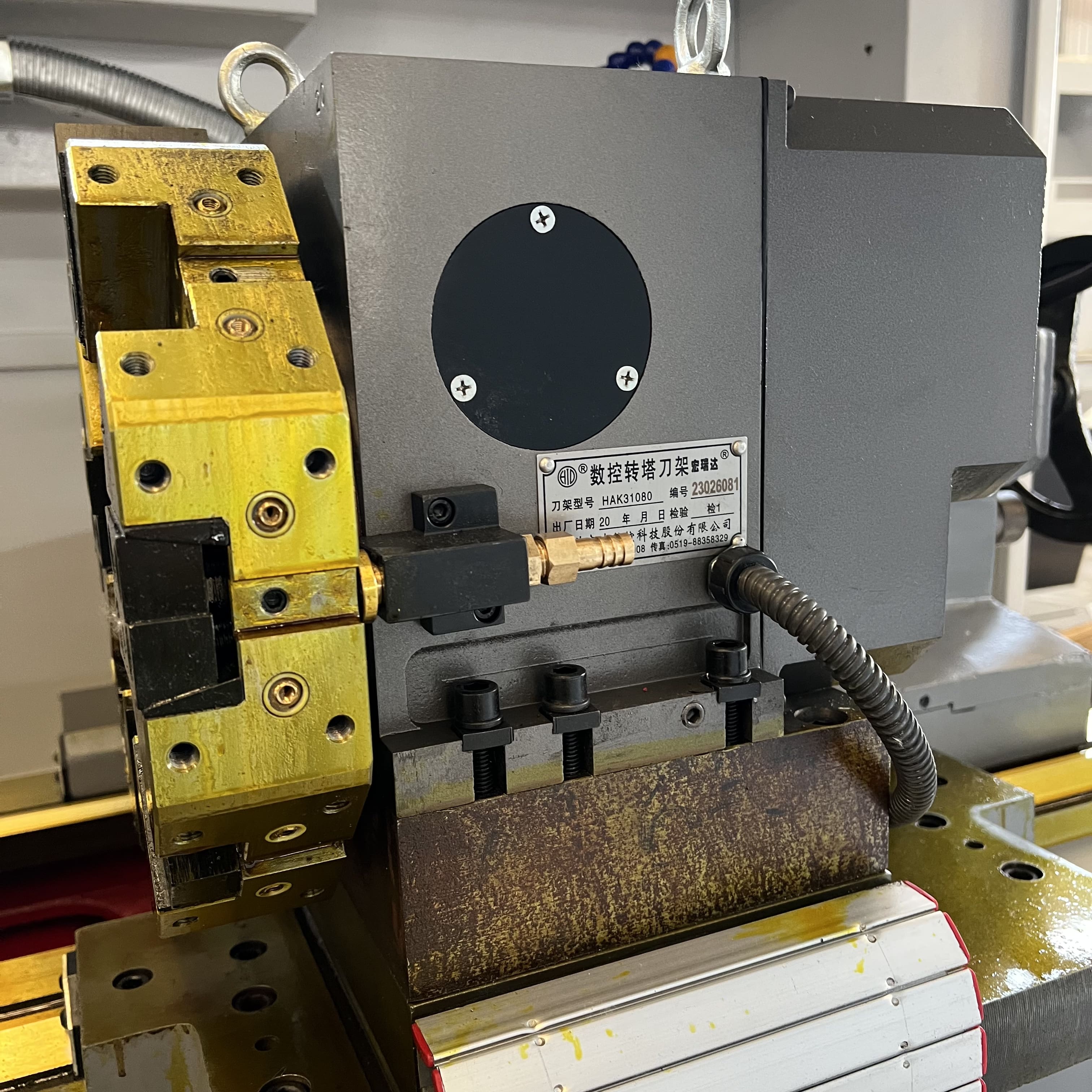 f0d1021570b755d459909c5e09081c1-min