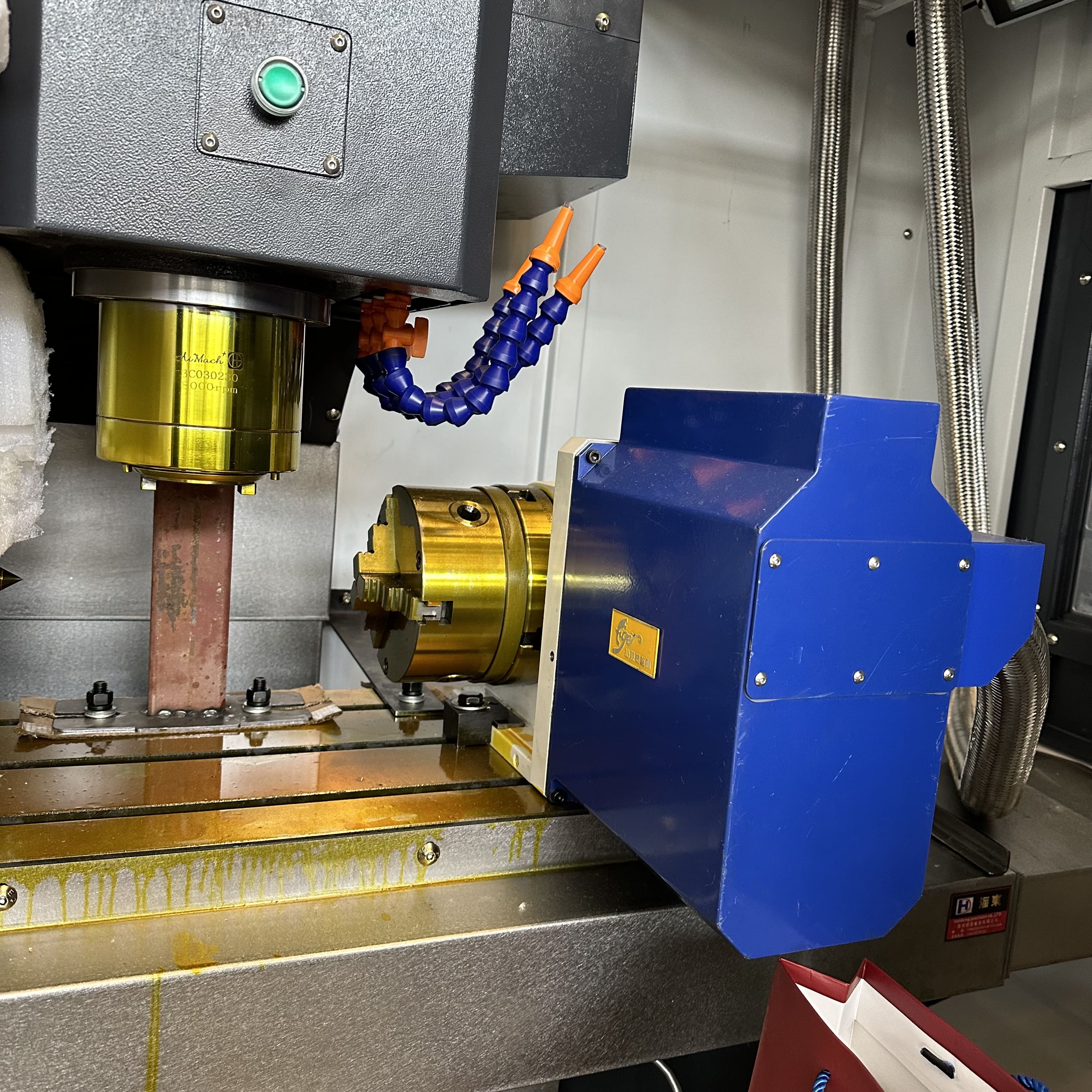 C361000DBF70326B4215B3396D9428D-MIN