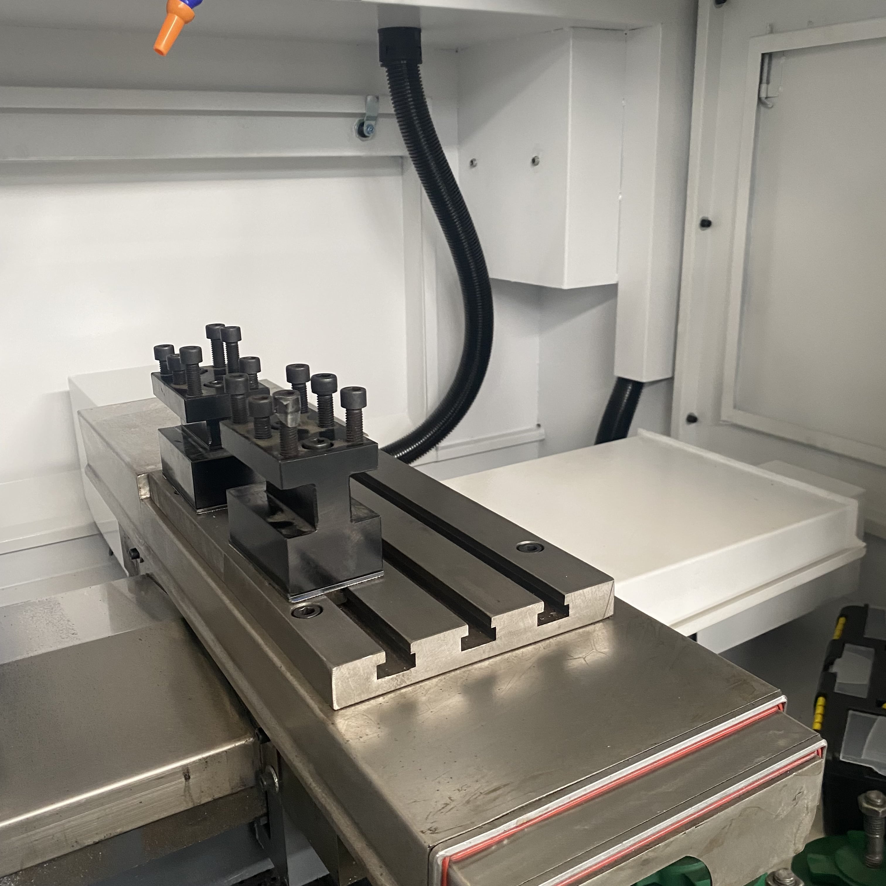 5DE03833BFFA7EDB57B 16137229801 C5-MIN (1) 