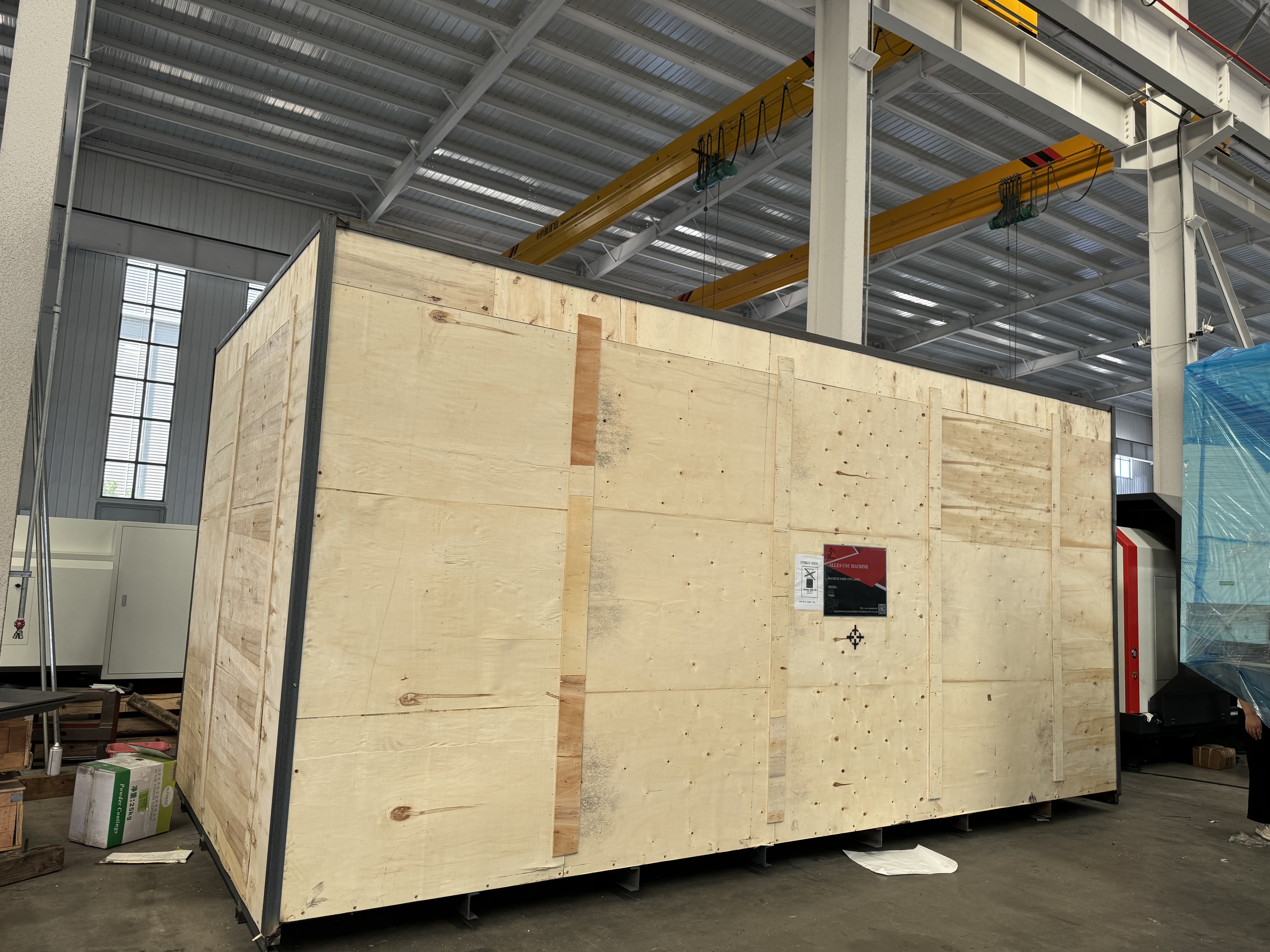 ALCK61150-3000 Токарный станок с ЧПУ был успешно отправлен в Россию, и восемь функций подчеркивают его превосходную производительность