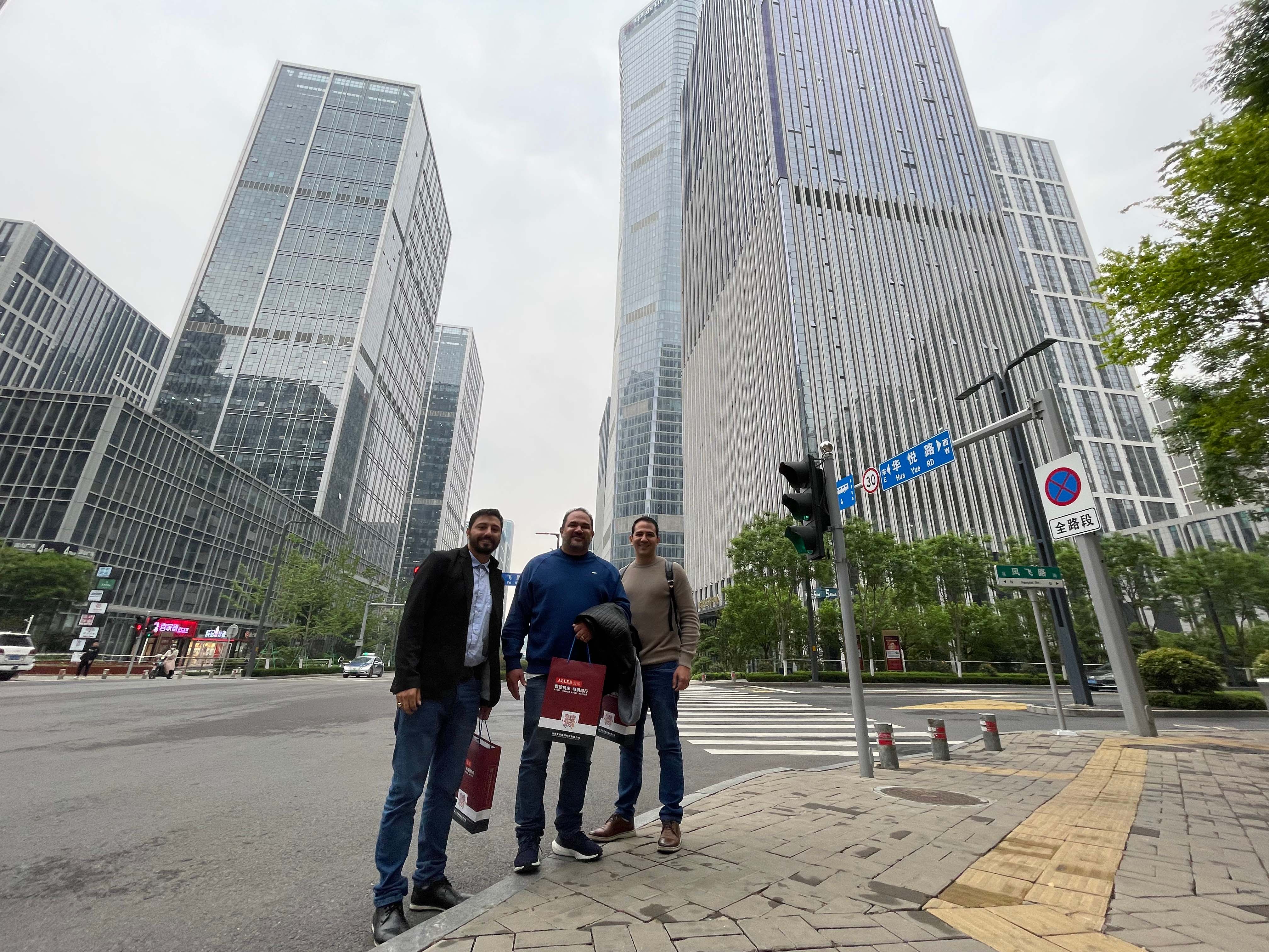 微信图片 _20230424175656-минута 