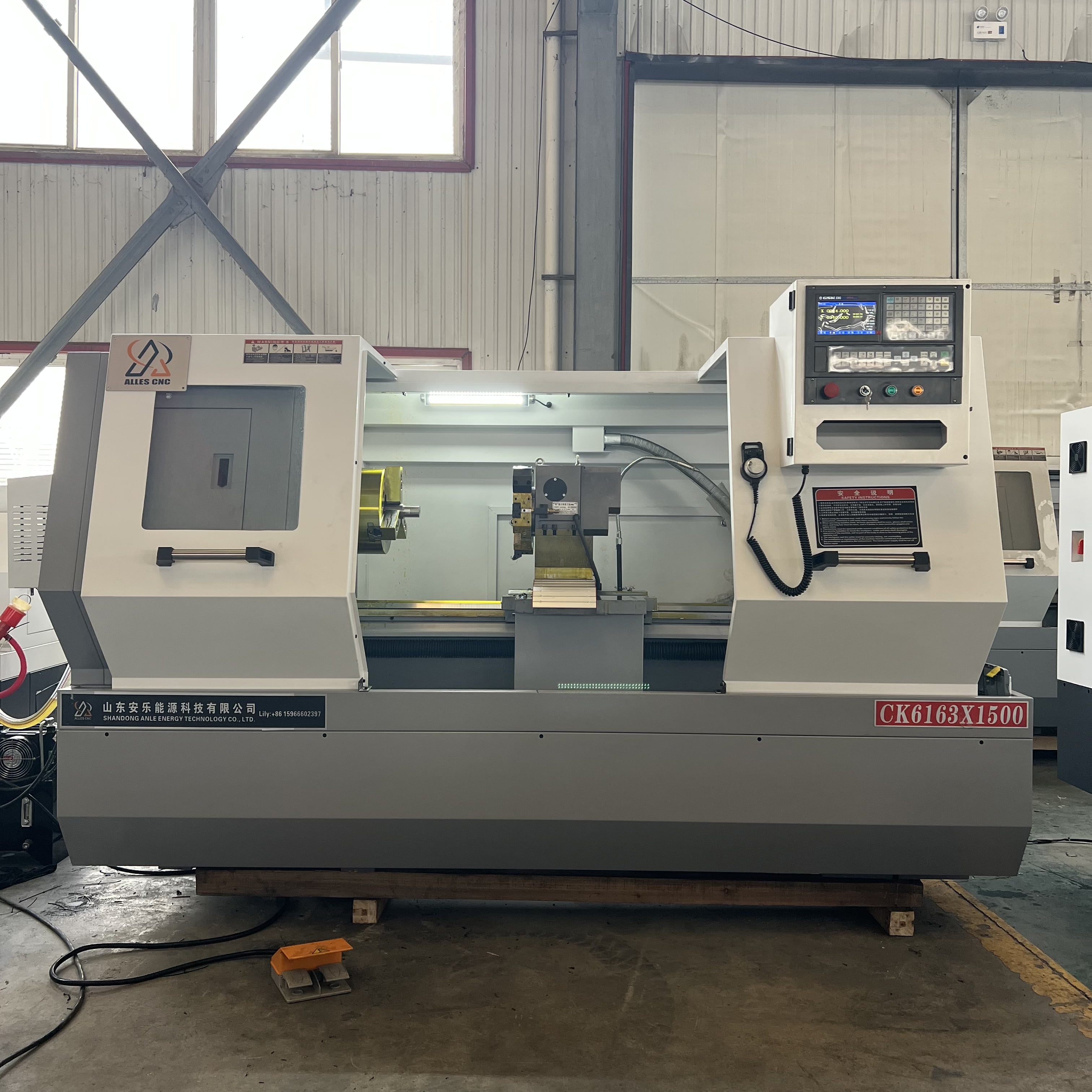 60BE2EF3803C05580CD9024D131709B-MIN 