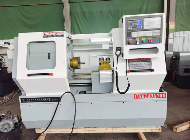 Супер низкая цена горизонтальная плоская кровать с ЧПУ Токарна Alck6140x750